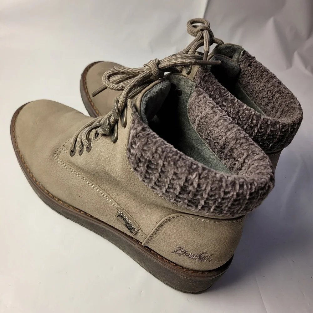 Blowfish Malibu Ankle Boots Womens 8 Taupe Knit Collar Wedge B138 Lace‎ Up